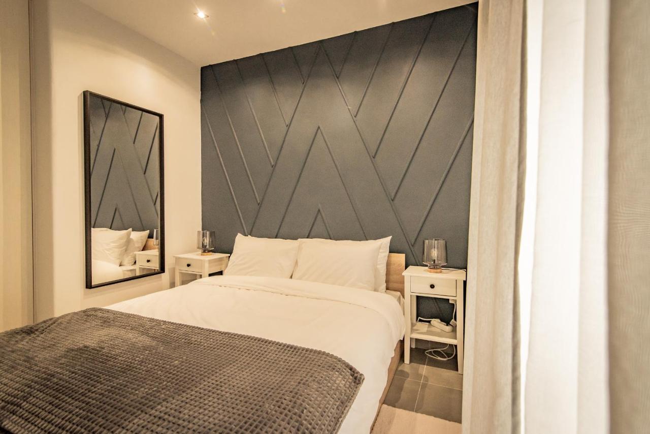 Apollo'S Apartment On Radio City Midas Home Salonic Exterior foto