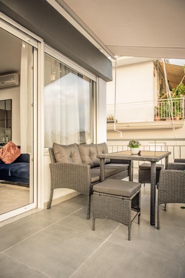 Apollo'S Apartment On Radio City Midas Home Salonic Exterior foto